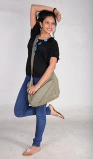 Rakul Preet Singh feet photo thumbnail