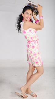 Rakul Preet Singh feet photo thumbnail