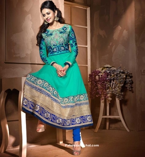 Rakul Preet Singh feet photo thumbnail
