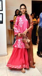Rakul Preet Singh feet photo thumbnail