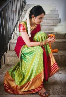 Rakul Preet Singh feet photo thumbnail