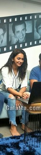 Rakul Preet Singh feet photo thumbnail