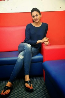 Rakul Preet Singh feet photo thumbnail