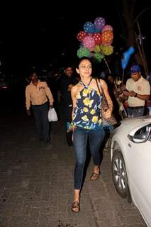 Rakul Preet Singh feet photo thumbnail