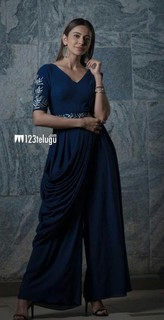Rakul Preet Singh feet photo thumbnail