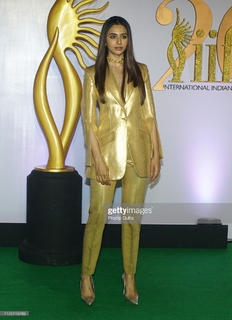 Rakul Preet Singh feet photo thumbnail