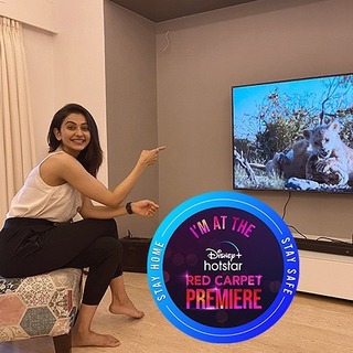 Rakul Preet Singh feet photo thumbnail