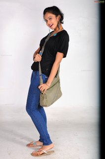 Rakul Preet Singh feet photo thumbnail