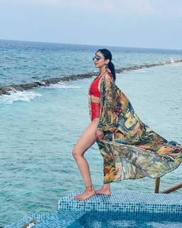 Rakul Preet Singh feet photo thumbnail