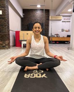 Rakul Preet Singh feet photo thumbnail