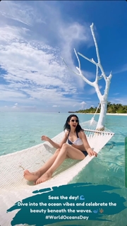Rakul Preet Singh feet photo thumbnail