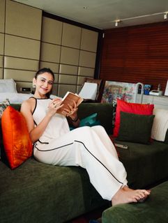 Rakul Preet Singh feet photo thumbnail