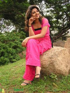 Rambha feet photo 3