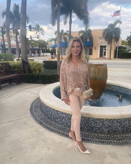 Ramona Singer feet photo 4