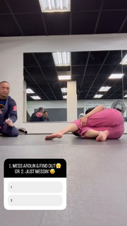 Ramona Young feet photo 7