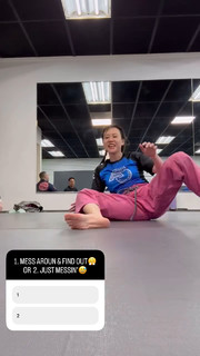 Ramona Young feet photo 4
