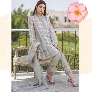 Ramsha Khan feet photo 5