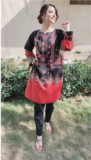 Ramsha Khan feet photo 2