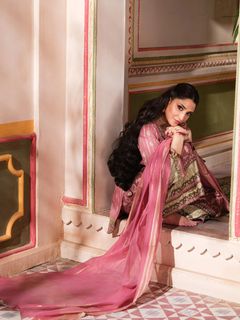 Ramsha Khan feet photo 12