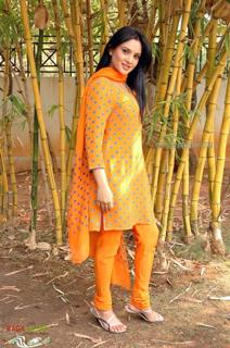 Ramya feet photo 12