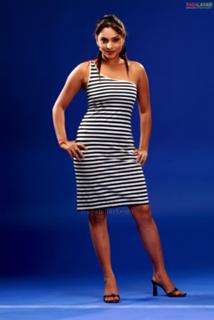 Ramya feet photo 8
