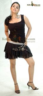 Ramya feet photo 3