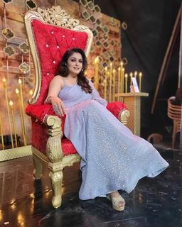 Ramya Krishna feet photo 9