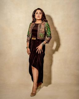 Ramya Krishna feet photo 5