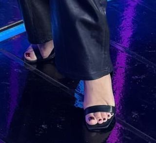Ramóna Kiss feet photo 3