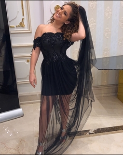 Rana Raeis feet photo 1