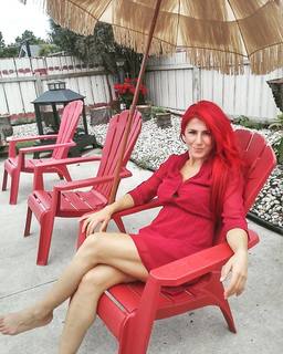 Randa Markos feet photo 10