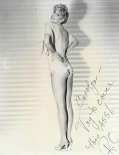 Randi Oakes feet photo 6