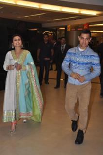 Rani Mukerji feet photo thumbnail