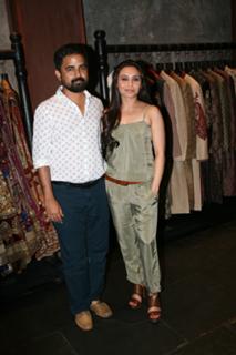 Rani Mukerji feet photo thumbnail