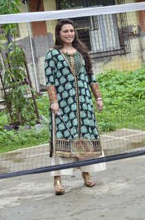 Rani Mukerji feet photo thumbnail