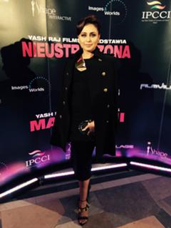 Rani Mukerji feet photo thumbnail