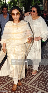 Rani Mukerji feet photo thumbnail