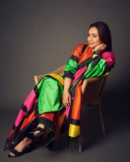 Rani Mukerji feet photo thumbnail