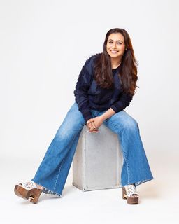 Rani Mukerji feet photo thumbnail