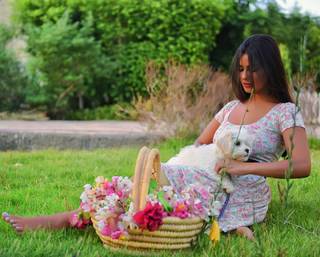 Rania Mansour feet photo thumbnail