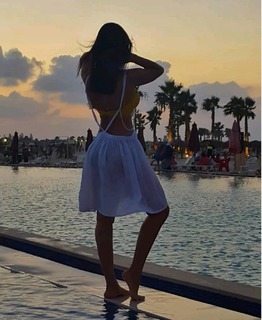 Rania Mansour feet photo thumbnail