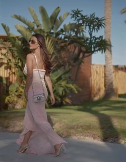 Rania Mansour feet photo thumbnail