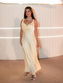 Rania Mansour feet photo thumbnail