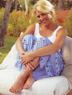 Rania Thraskia feet photo 1