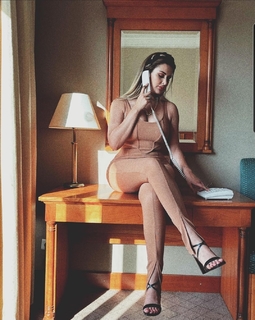 Rania Toumi feet photo 9