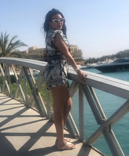 Rania Youssef feet photo thumbnail