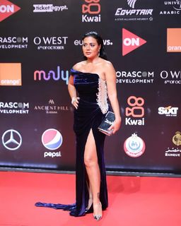 Rania Youssef feet photo thumbnail