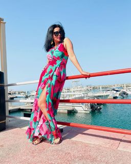 Rania Youssef feet photo thumbnail