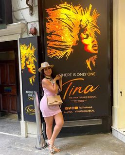 Rania Youssef feet photo thumbnail