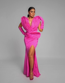 Rania Youssef feet photo thumbnail